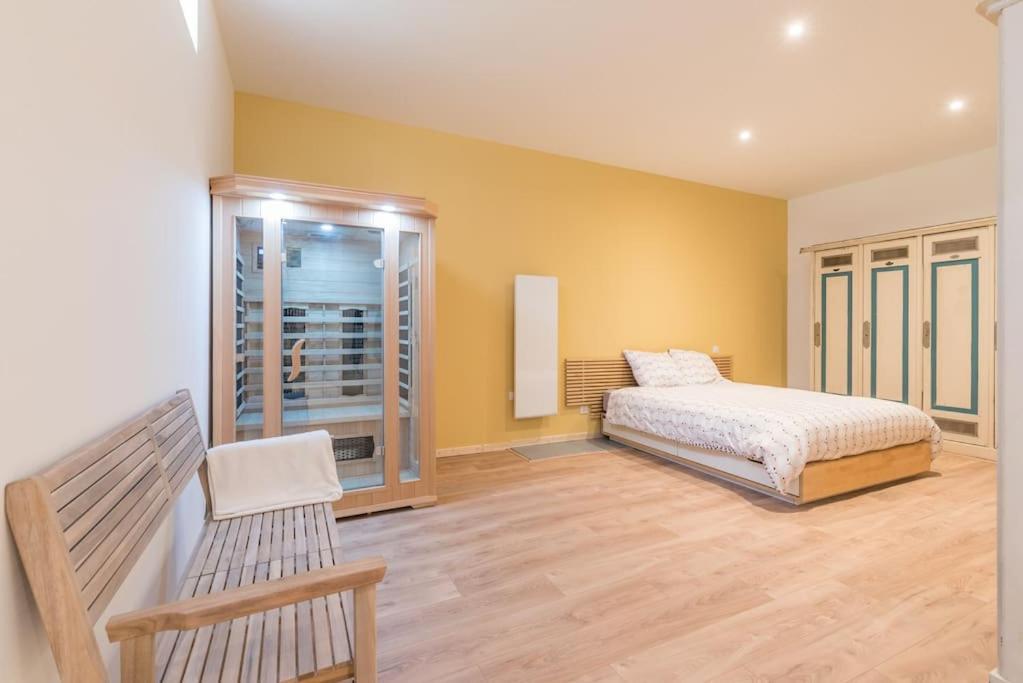 Loft Ancienne Banque De France Apartment Le Puy-en-Velay Exterior photo